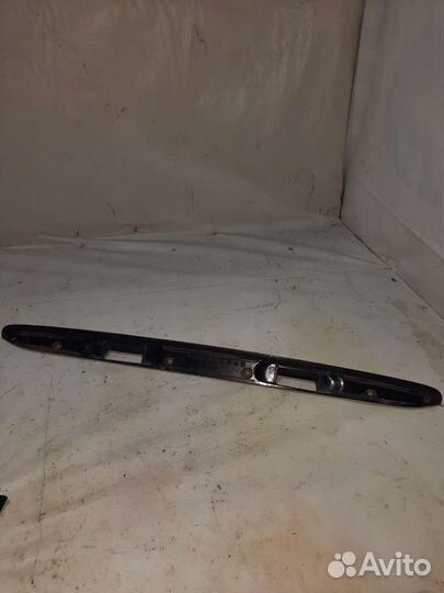 Накладка крышки багажника Mercedes Benz W210 E-Kl