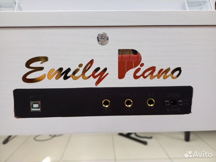 Цифровое пианино Emily Piano D-51 WH Новое