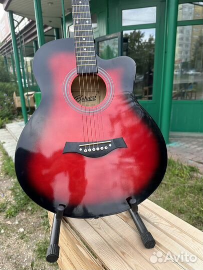 Акустическая гитара