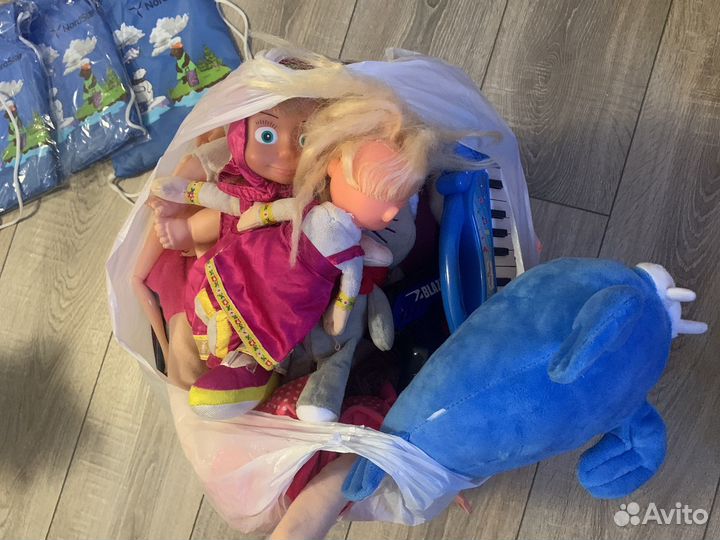 Отдам игрушки за