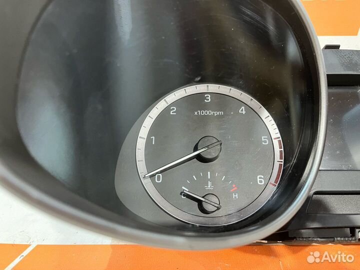 Панель приборов Hyundai Santa Fe