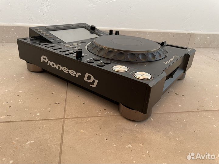 Пара Pioneer CDJ-2000NXS2 бу