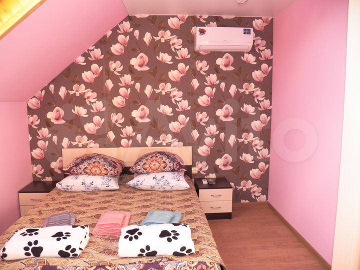 Комната 28 м² в 2-к., 3/3 эт.