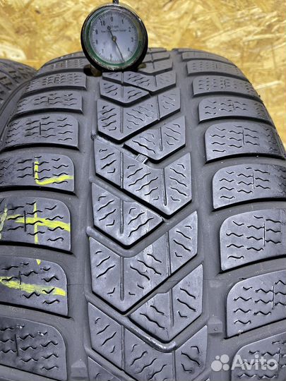 Pirelli Winter Sottozero 3 225/50 R17
