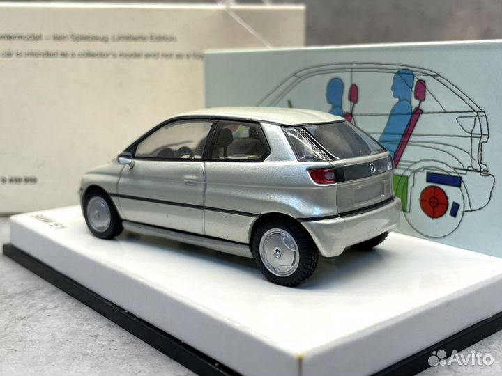 Коллекционная модель BMW E1 Minichamps 1:43