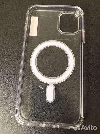 Чехол на iPhone 11 magsafe