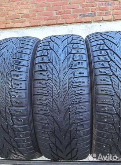 Nokian Tyres Hakkapeliitta R2 235/55 R19 105R
