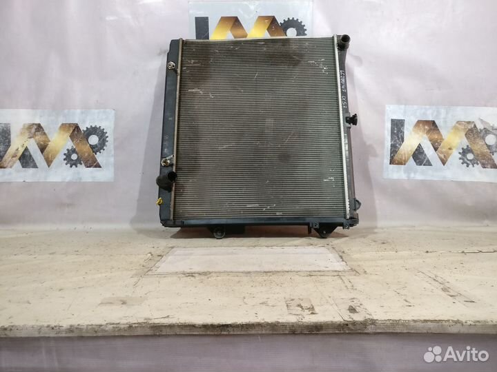 Toyota Land Cruiser 200 Радиатор Основной бензин