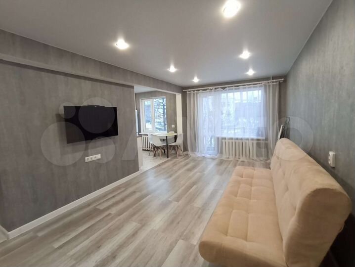 2-к. квартира, 48 м², 3/5 эт.