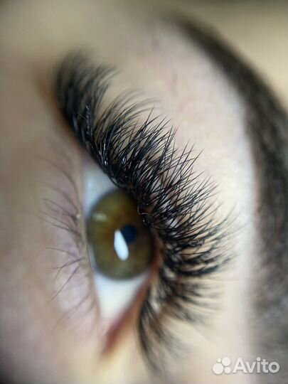 Наращивание ресниц модель