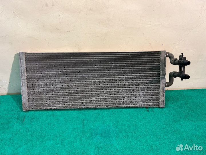 Радиатор охлаждения Bmw 7 F02 2009Г