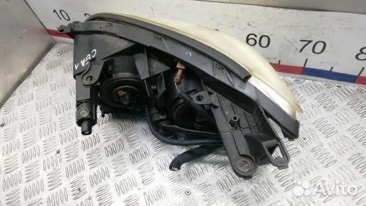 Фара правая toyota RAV 4 ZSA3 (CEA01MU01)