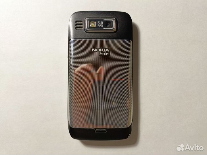 Nokia E72