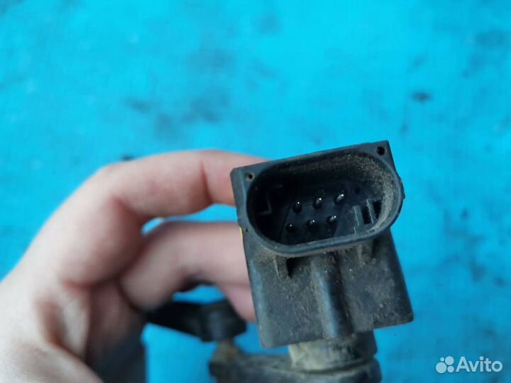 Датчик высоты задний левый Mercedes ML W164