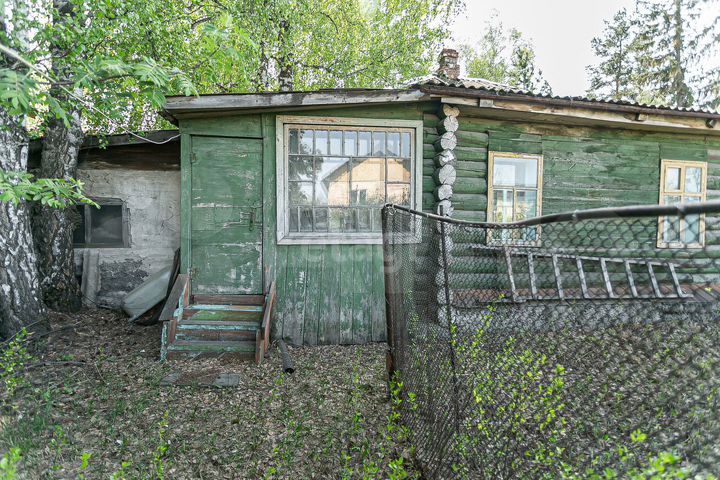 Дом 29,6 м² на участке 6 сот.