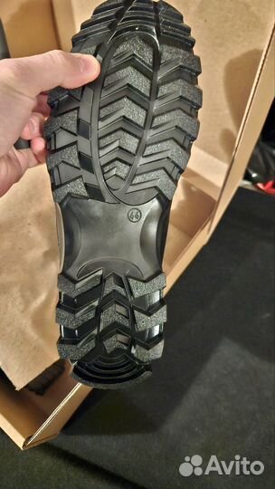 Берцы зимние 44 размер новые