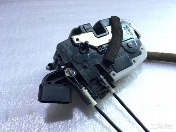 Замок двери Nissan Almera G15 зад лево