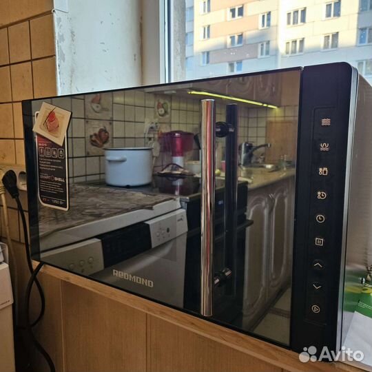 Микроволновая печь Redmond RM-2301D