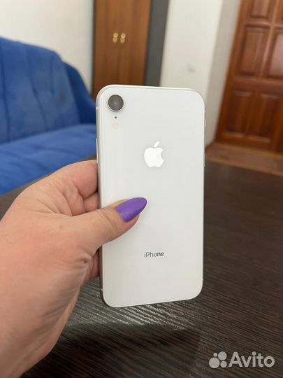 iPhone Xr, 128 ГБ