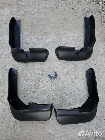 Комплект брызговиков honda freed spike