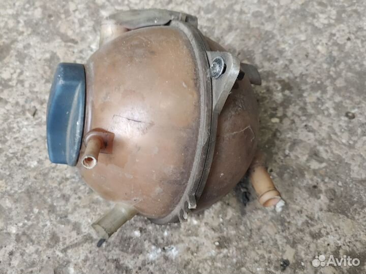 Расширительный бачок golf 4