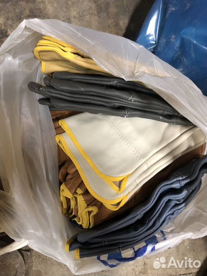 Перчатки рабочие кожаные