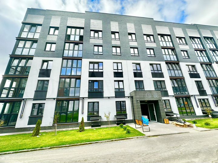 2-к. квартира, 76,5 м², 1/5 эт.