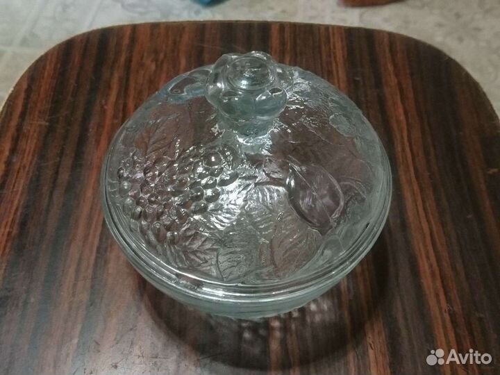 Сахарница стекло