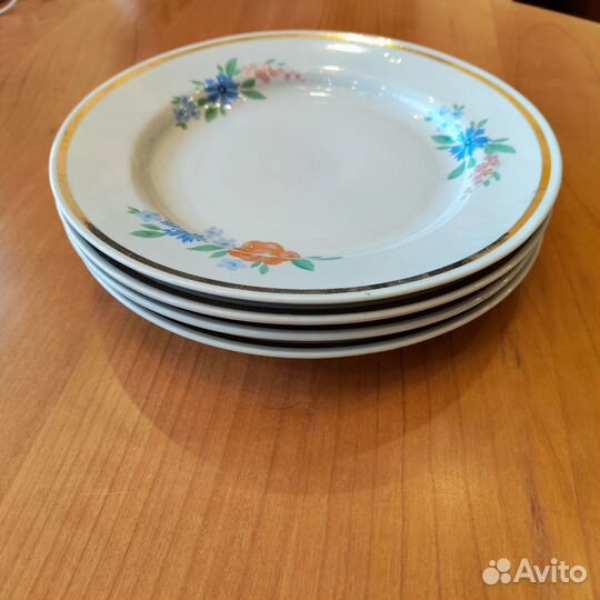 Наборы тарелок, Салатники