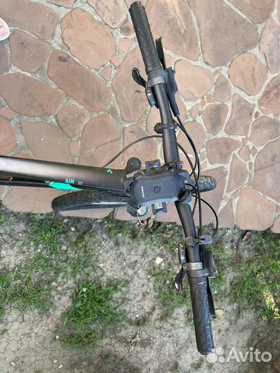 Велосипед cube