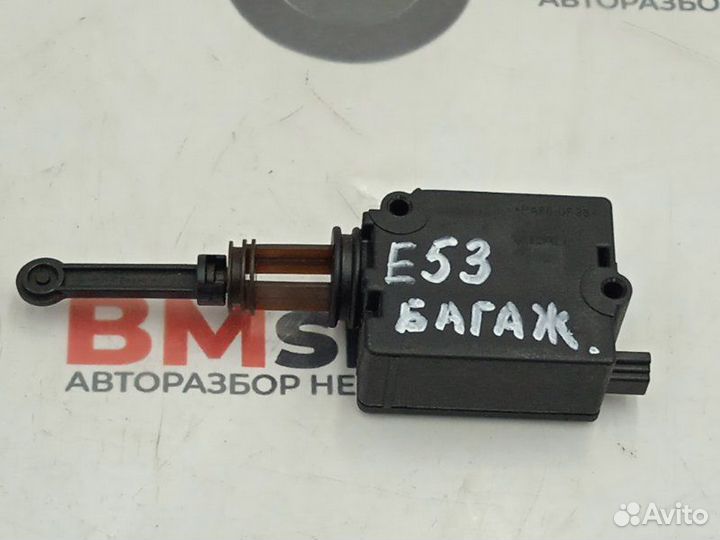 Активатор замка багажника Bmw X5 E53 M54B30 2006