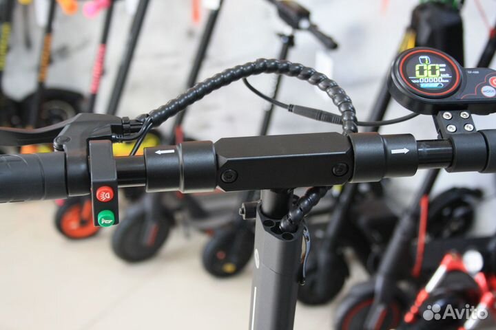 Электросамокат Kugoo M2