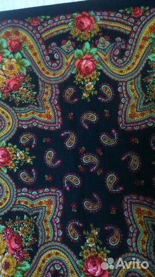 Шаль 120 см Платок Павловопосадский Кисть-Шерсть