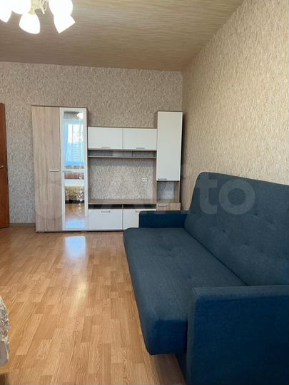 Комната 20 м² в 3-к., 17/25 эт.