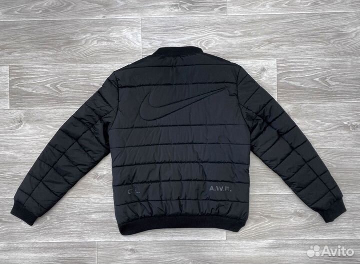 Куртка Nike