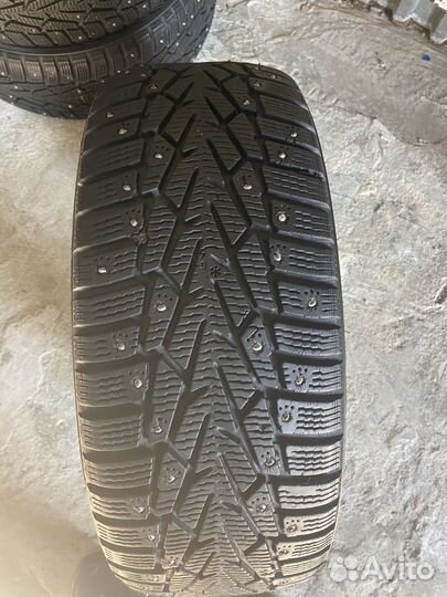 Nokian Tyres Hakkapeliitta SUV 5 16/55 R16