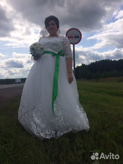 Свадебное платье