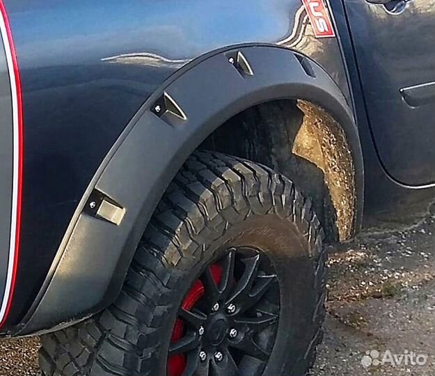 Расширители арок Mitsubishi L200 - с брызговиками