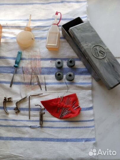 Швейная машинка 