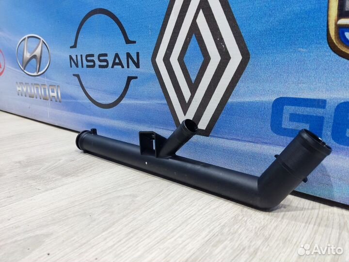 Патрубок радиатора охлаждения двс Renault megane 2