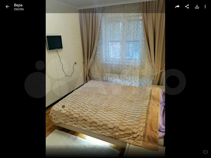 2-к. квартира, 54 м², 3/10 эт.