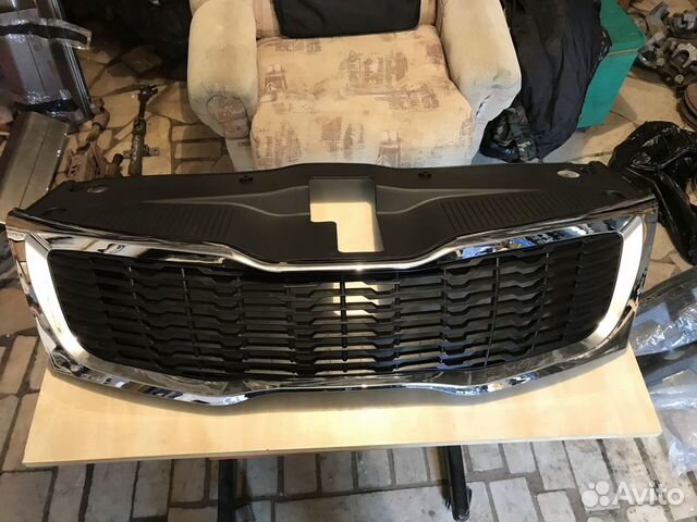 Решотка радиатора кио рио 2011-в наличие