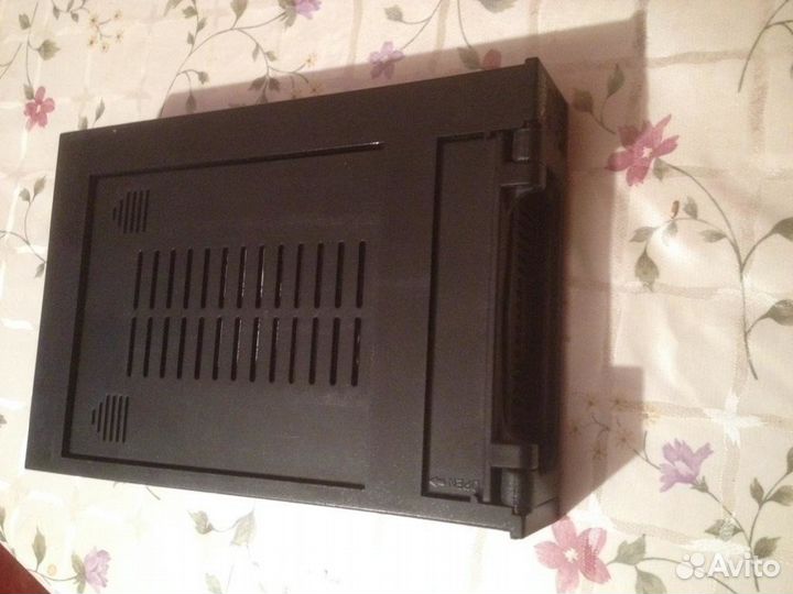 Мобильное шасси с винчестером fujitsu MPE3084AE