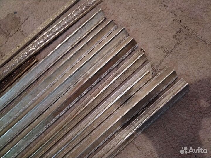 Уголок молдинг декоративный