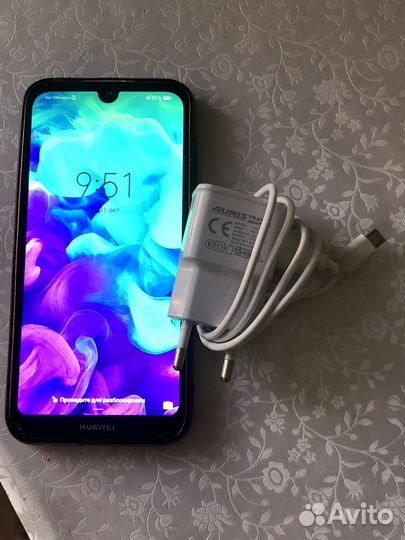 HUAWEI Y5 (2019), 2/32 ГБ