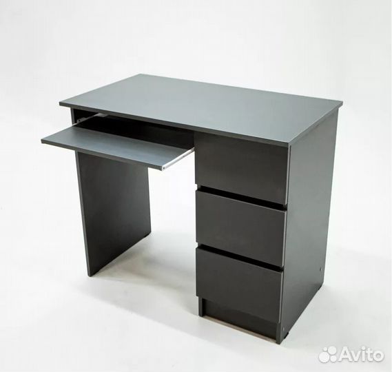Стол письменный с ящиками