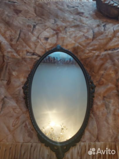 Зеркало настенное овальное