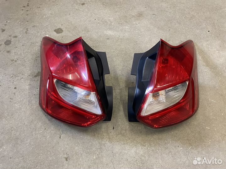 Задние фонари Ford Focus 3 Хетчбек -не диодные