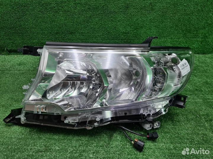 Фара левая Toyota Land Cruiser Prado