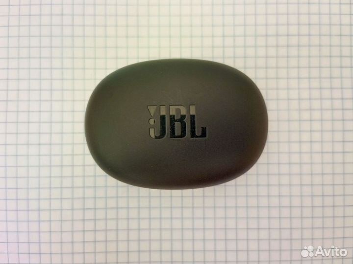 Беспроводные наушники jbl